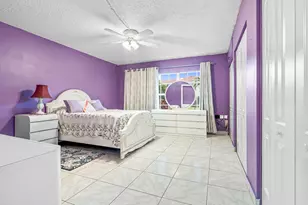 250 NE 20th St, Boca Raton, FL 33431 - Photo 22