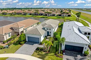 25007 SW Alberti Wy, Port Saint Lucie, FL 34987 - Photo 32