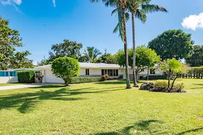 7504 Pine Tree Lane, Lake Clarke Shores, FL 33406 - Photo 2