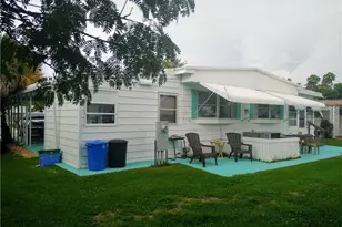 17 Madrid Ln, Port Saint Lucie, FL 34952 - Photo 28