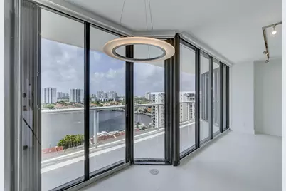 3640 Yacht Club Drive, Unit #1507, Aventura, FL 33180 - Photo 16