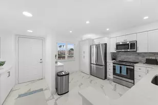 6936 Huntington Ln, Delray Beach, FL 33446 - Photo 4