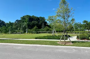 1559 Harper Way Unit #Villa 33, Vero Beach, FL 32960 - Photo 4