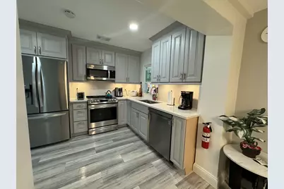 200 NE 56th Street, Unit #200, Oakland Park, FL 33334 - Photo 6