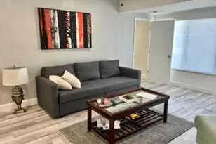 200 NE 56th St, Oakland Park, FL 33334 - Photo 14