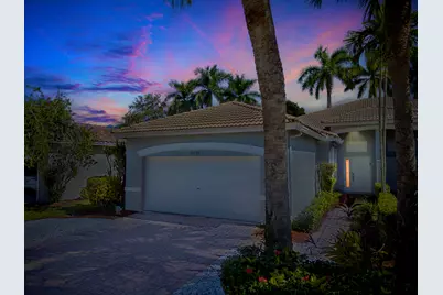 10788 Royal Caribbean Circle, Boynton Beach, FL 33437 - Photo 4