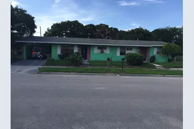 1808 Avenue E, Fort Pierce, FL 34950 - Photo 1