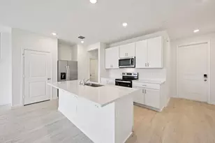 591 Salisbury Cir, Fort Pierce, FL 34982 - Photo 10