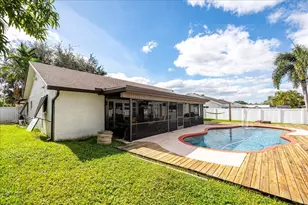 8301 SW 27th Pl, Davie, FL 33328 - Photo 32