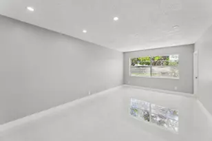 5102 NW 36th St, Lauderdale Lakes, FL 33319 - Photo 4