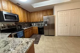 242 Par Dr, Royal Palm Beach, FL 33411 - Photo 2