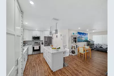 7026 Pine Tree Lane, Lake Clarke Shores, FL 33406 - Photo 6