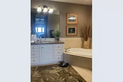 22 Harbour Isle Drive W, Unit #201, Fort Pierce, FL 34949 - Photo 24