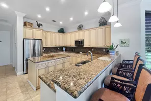 620 SW Squire Johns Ln, Palm City, FL 34990 - Photo 12