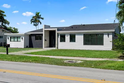 2511 NE 209th Terrace, Miami, FL 33180 - Photo 4