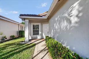 9607 Cherry Blossom Terrace, Boynton Beach, FL 33437 - Photo 6