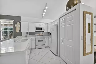 9607 Cherry Blossom Terrace, Boynton Beach, FL 33437 - Photo 14