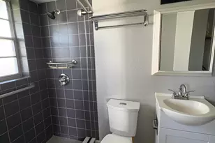 34 Northampton B, West Palm Beach, FL 33417 - Photo 4