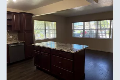 34 Northampton B, West Palm Beach, FL 33417 - Photo 8