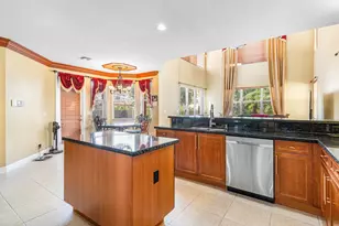 9915 Via Bernini, Lake Worth, FL 33467 - Photo 14