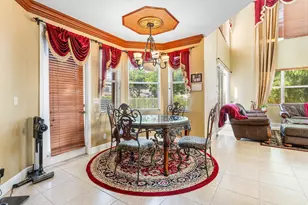 9915 Via Bernini, Lake Worth, FL 33467 - Photo 16