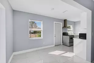 614 N E St, Lake Worth Beach, FL 33460 - Photo 8