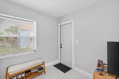 614 N E Street, Lake Worth Beach, FL 33460 - Photo 32