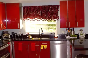 4342 Onega Cir, West Palm Beach, FL 33409 - Photo 8