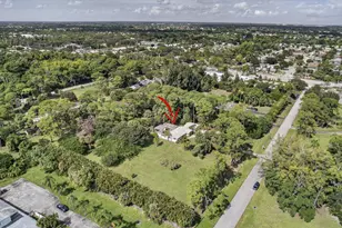 8855 N Bates Rd, Palm Beach Gardens, FL 33418 - Photo 2