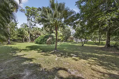 8855 N Bates Road, Palm Beach Gardens, FL 33418 - Photo 36