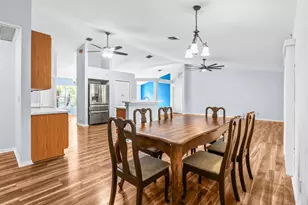 873 SW Tulip Blvd, Port Saint Lucie, FL 34953 - Photo 16