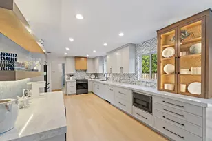 [Address not provided], West Palm Beach, FL 33405 - Photo 8