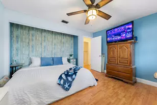 543 SE Calmoso Dr, Port Saint Lucie, FL 34983 - Photo 10