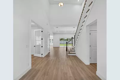 9288 Crestview Circle, Palm Beach Gardens, FL 33412 - Photo 2