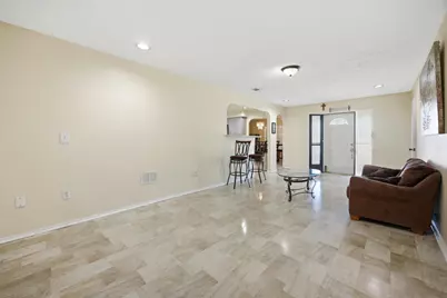 1102 SE Petunia Avenue, Port Saint Lucie, FL 34952 - Photo 6