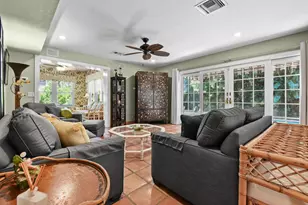 194 Almeria Rd, West Palm Beach, FL 33405 - Photo 18