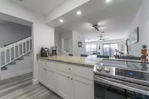 1804 Wharf Ln, Greenacres, FL 33463 - Photo 8