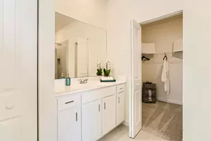 818 SE grovebush Ln, Port Saint Lucie, FL 34984 - Photo 6