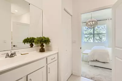 822 SE Grovebush Lane, Port Saint Lucie, FL 34984 - Photo 2