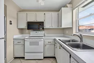 2600 SE Ocean Blvd Unit, Stuart, FL 34996 - Photo 22