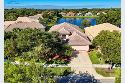 9089 Bay Harbour Circle, West Palm Beach, FL 33411 - Photo 2