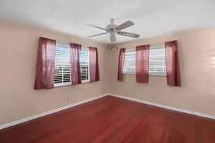 310 Wilma Cir, Riviera Beach, FL 33404 - Photo 24
