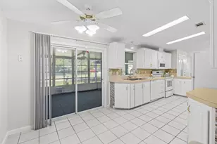 8101 Long Dr, Port Saint Lucie, FL 34952 - Photo 18