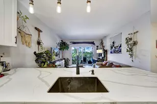 290 W Palmetto Park Rd, Boca Raton, FL 33432 - Photo 10