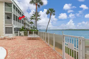 101 Doolen Ct, North Palm Beach, FL 33408 - Photo 2