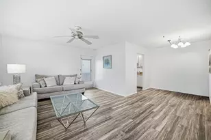 101 Doolen Ct, North Palm Beach, FL 33408 - Photo 8