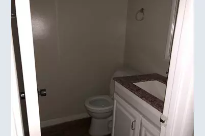 2050 Oleander Boulevard Boulevard, Unit #5-104, Fort Pierce, FL 34950 - Photo 4