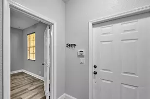 105 E Pigeon Plum Dr, Jupiter, FL 33458 - Photo 6