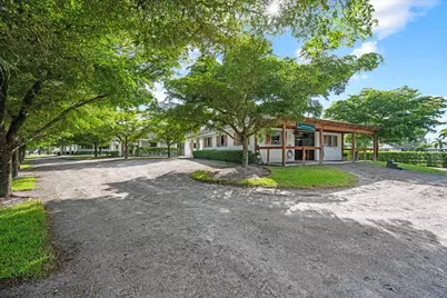 2389 King Terrace, Wellington, FL 33414 - Photo 6