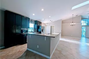 562 SW St Martins Cove, Port Saint Lucie, FL 34986 - Photo 10